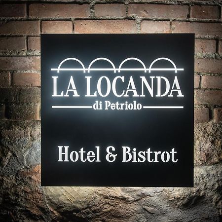 מונטיצ'יאנו La Locanda Di Petriolo מראה חיצוני תמונה